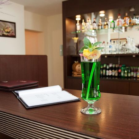 Zacisze Otel Ulan Dış mekan fotoğraf