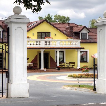 Zacisze Otel Ulan Dış mekan fotoğraf