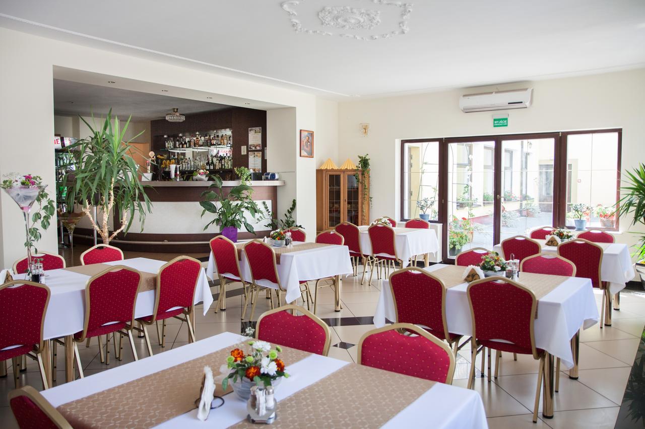 Zacisze Otel Ulan Dış mekan fotoğraf