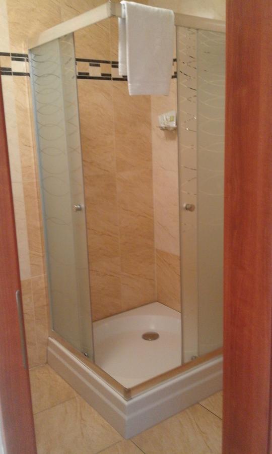 Zacisze Otel Ulan Dış mekan fotoğraf